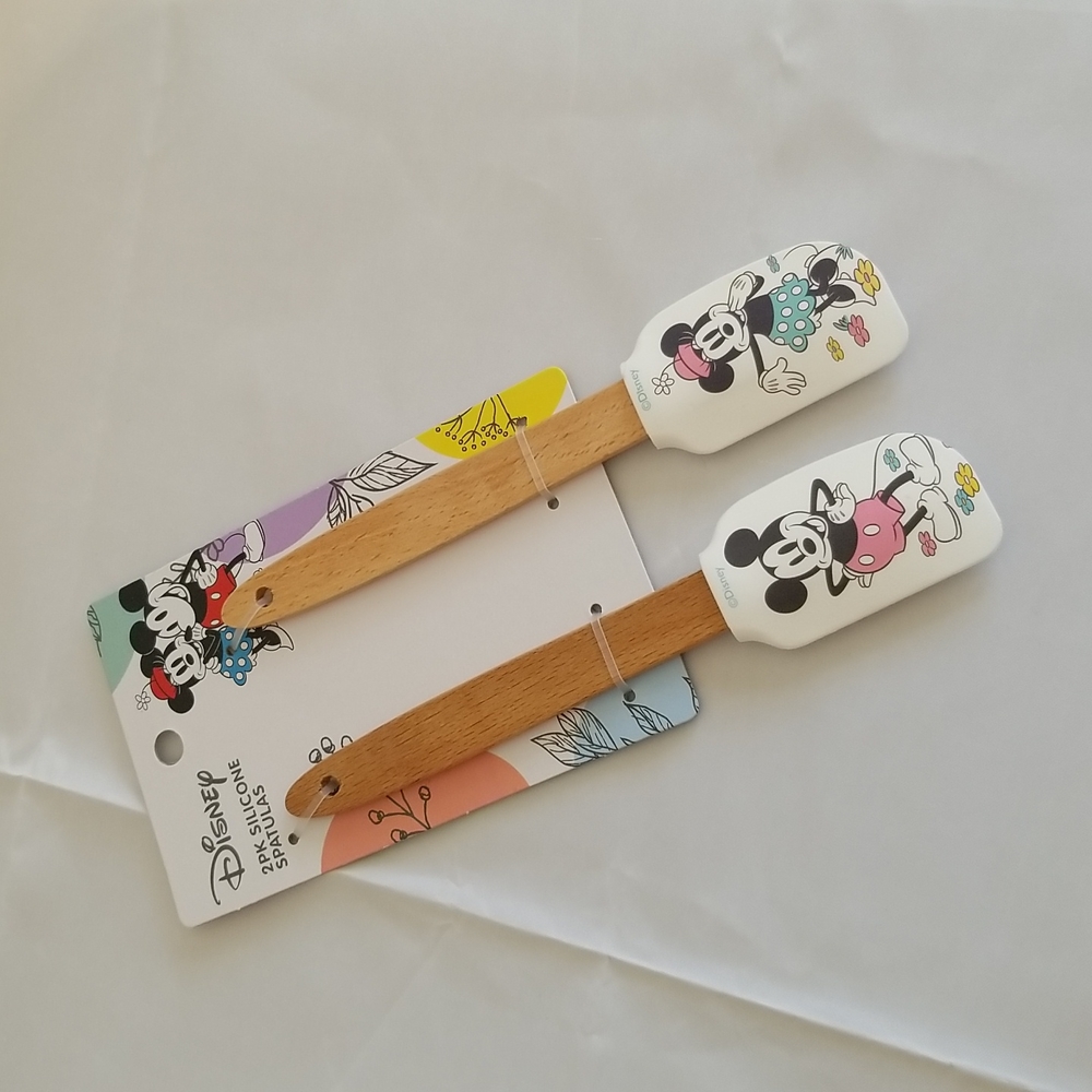 Minnie Mouse Kitchen Bundle - Picture 7 of 8